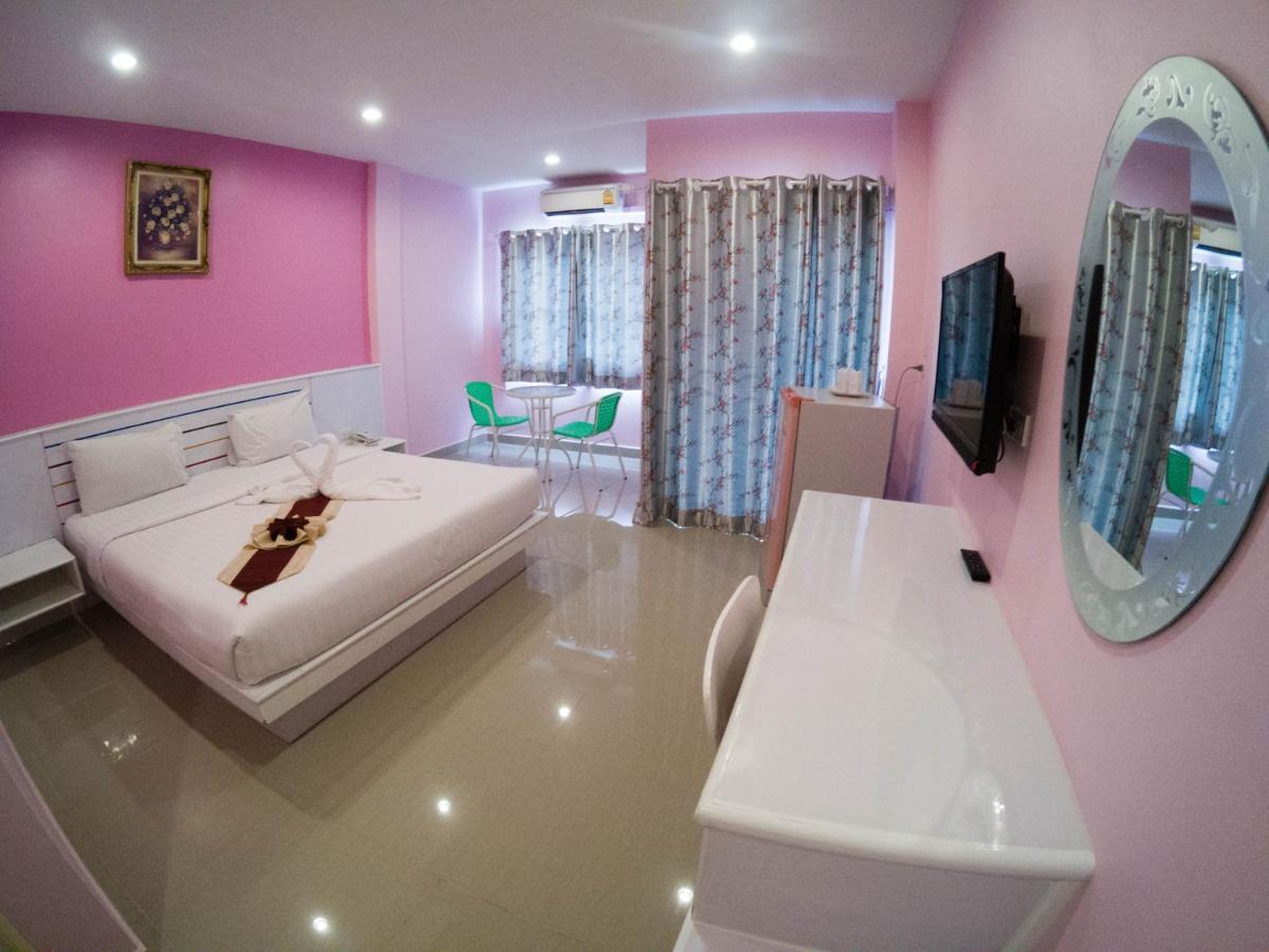 Holland Resort Phuket Екстериор снимка