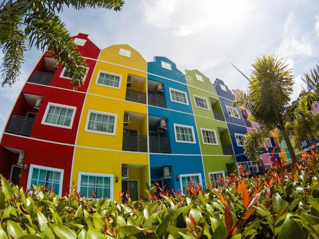 Holland Resort Phuket Екстериор снимка